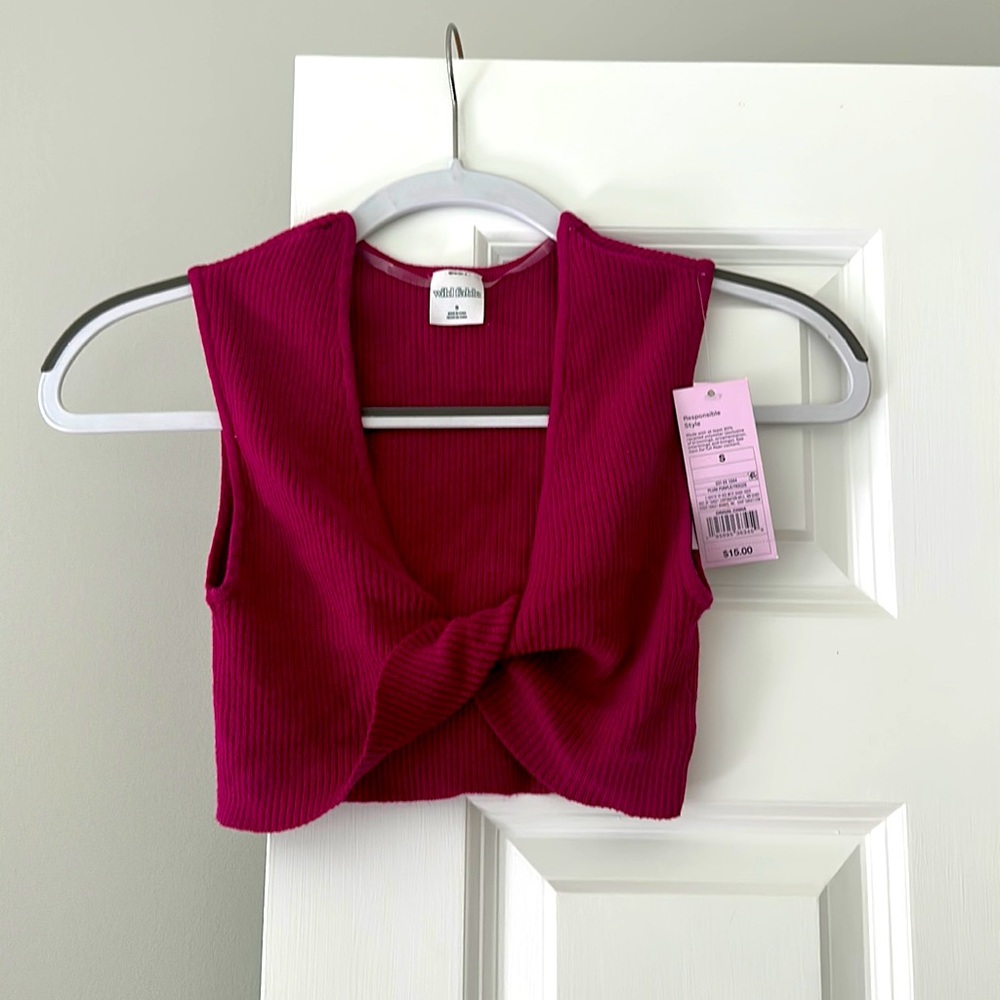 Magenta going out top.